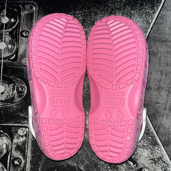 NEW Hello Kitty Crocs
