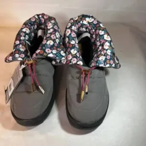 NEW Hey Dude Gray Margot Eco Lightshell Girls Sneakers Booties Shoes NWT