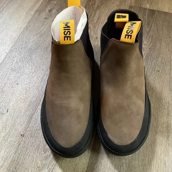New MISE Waterproof Chelsea Boots Size 42