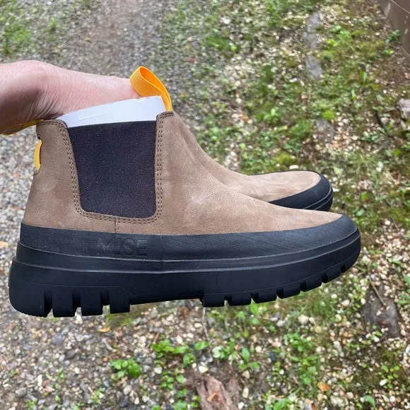 New MISE Waterproof Chelsea Boots Size 42