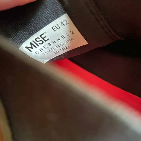 New MISE Waterproof Chelsea Boots Size 42