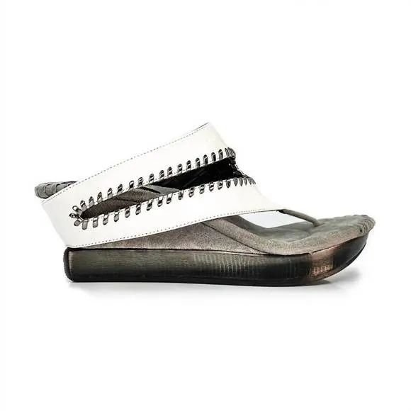 NEW MODZORI tita reversible sandal in white/black