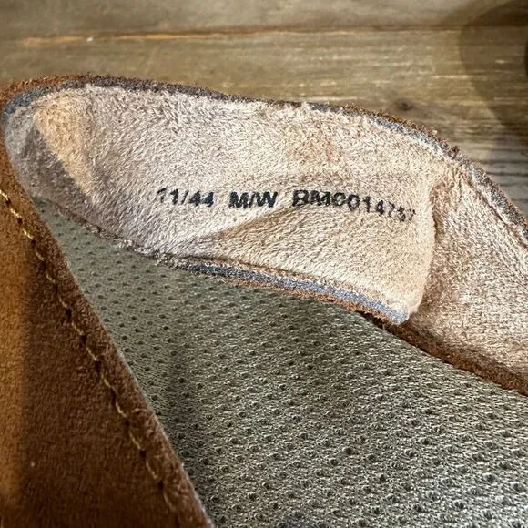 New NWOB Mens Born‎ Bermuda Brown Suede Comfort Flip Flops Sandals Size 11 M