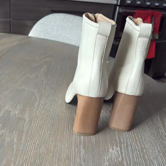 New Rag&amp; Bone ankle boots with zipper, size 39