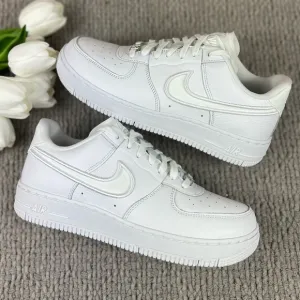 NEW Size 9 Nike Air Force 1 Dance Shoes Summit White Photon Dust Metallic Silver