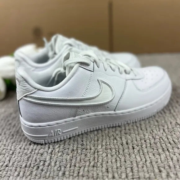 NEW Size 9 Nike Air Force 1 Dance Shoes Summit White Photon Dust Metallic Silver