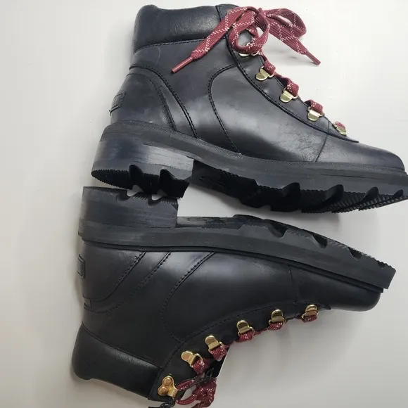 NEW Sorel Boots Women’s Lennox Hiker Boot Waterproof Black Red Laces 8.5