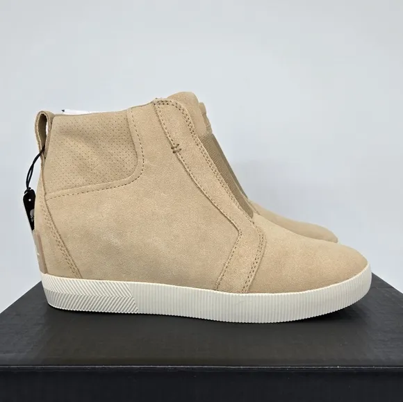New Sorel Out N About™ Pull-On Wedge Boots Women's Shoes Size 9.5