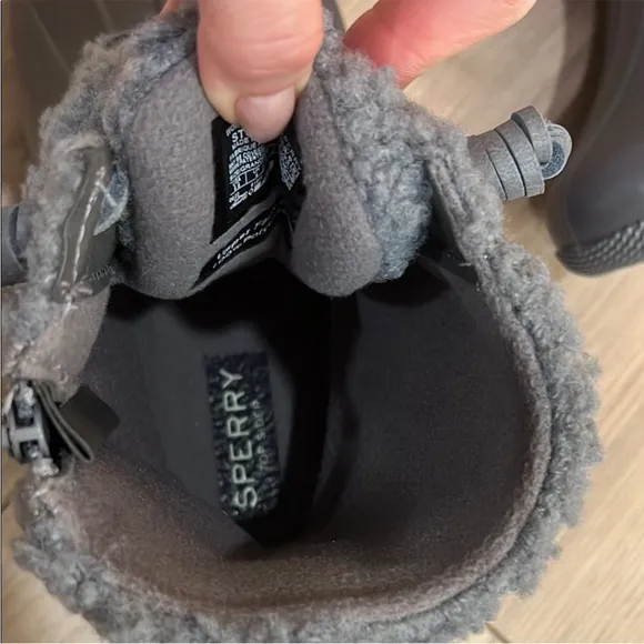 New Sperry Women's Gray Duck Boots