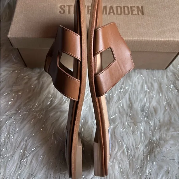 New Steve Madden Brown Hadyn Cognac Leather Slide Sandals Size 9 New with Box