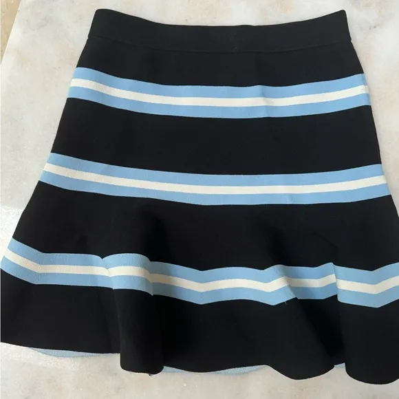 💙New TANYA TAYLOR Rivka Knit Skirt small black blue white striped stretchy