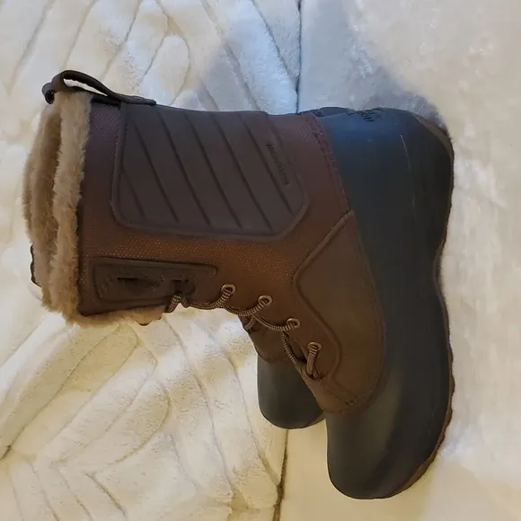 NEW The North Face Shellista IV Mid Lace Waterproof Winter Snow Boots