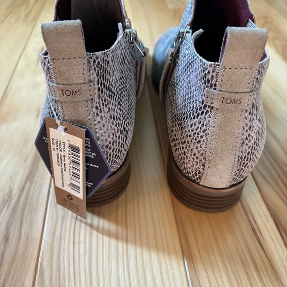 NEW TOMS Reese Cobblestone Snake Printed Suede Ortholite Ankle Boots