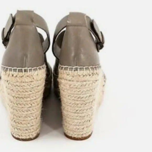 New- TREASURE &amp;  BOND Gray Platform &quot;Sannibel&quot; Wedge Sandals Sz 9. 5