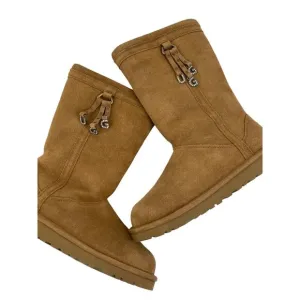 New UGG Australia Sz 5 Womens Layrnn Charm Tassle Boots Chestnut Suede &amp; Wool