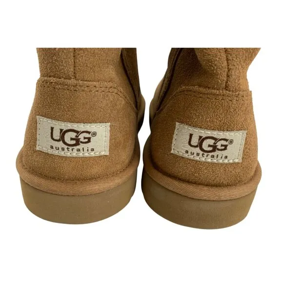 New UGG Australia Sz 5 Womens Layrnn Charm Tassle Boots Chestnut Suede &amp; Wool