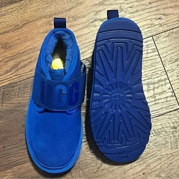 NEW - UGG Neumel Classic Chukka Boots Waterproof Suede Blue Women 5