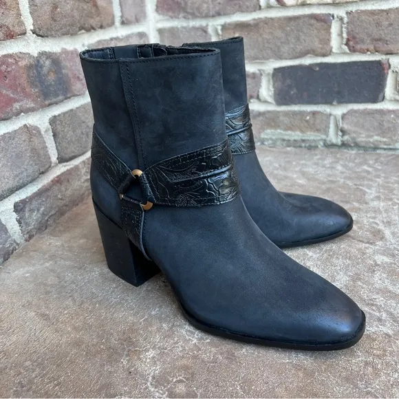 NEW Vionic Carnelian Black Leather Comfort Western Boot Bootie Sz 9