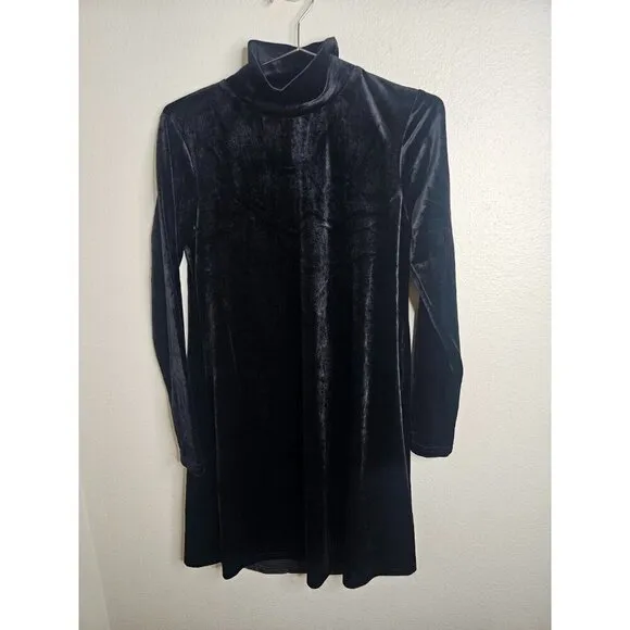 New without tags Pomander Place Tuckernut Black Velvet Mottershead Dress SZ XS