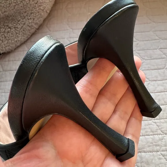 NEW🚨Valentino by Mario Valentino Jackie Slide Sandals, Black Sz. 8