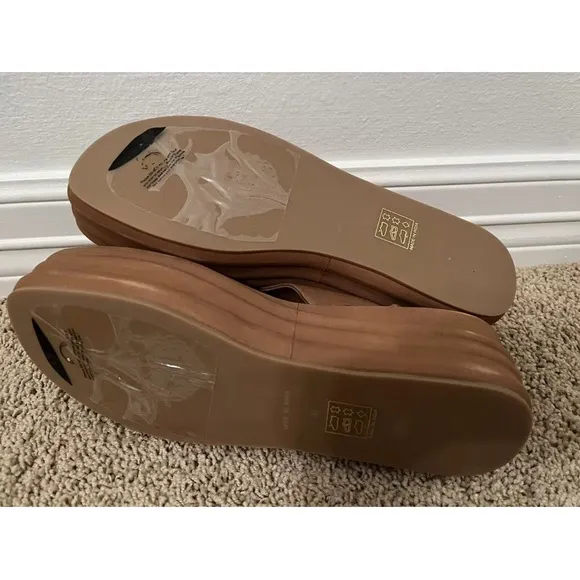 NIB FREE PEOPLE Haven Brown Platform Flip Flops Sandals SZ: 10