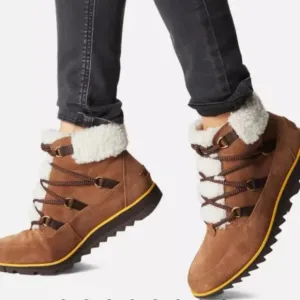 NIB HARLOW™ LACE COZY BOOTS | Brown fur sherpa Size 7.5