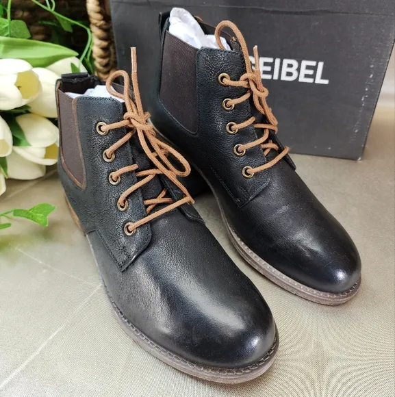 NIB Josef Seibel Sienna 83 Bootie