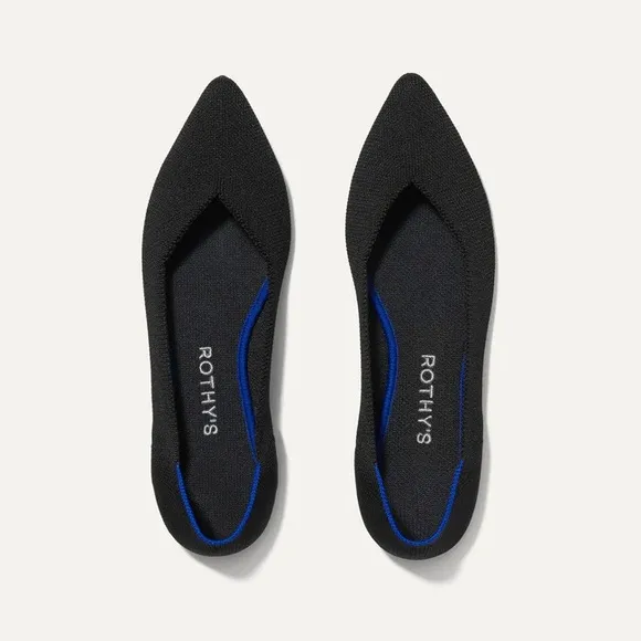 NIB Solid Black The Point Rothy’s size 8.5
