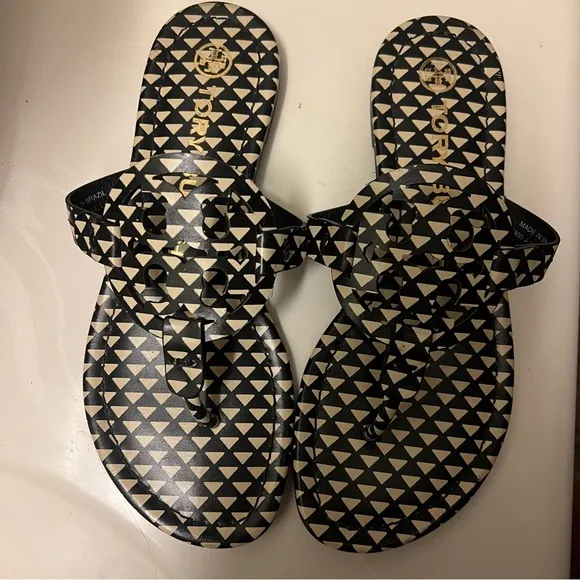NIB Tory Burch Miller Sandal Flip-Flop Thong, Triangle Geo Size 5.5