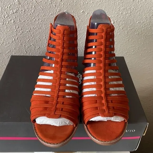 NIB Vince Camuto Revey Leather Suede Sandals Size 7.5W