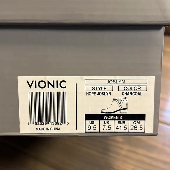 NIB Vionic Hope Joslyn Heeled Ankle Boot in Charcoal