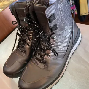 Nike ACG gray color  Leather Boots