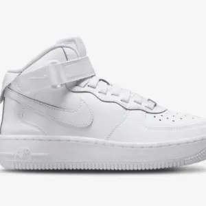 NIKE AIR FORCE 1 Youth Size 4.5 High Top Sneakers Easy On Mid Basketball