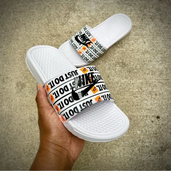 NIKE BENASSI SLIDES JUST DOIT WHITES ORANGES BLACKS