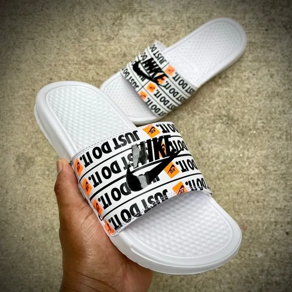 NIKE BENASSI SLIDES JUST DOIT WHITES ORANGES BLACKS
