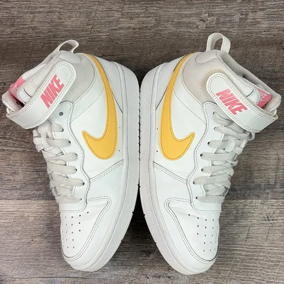 Nike Big Kids Court Borough Mid 2 Casual Sneakers CD7782-112 Size 4.5Y