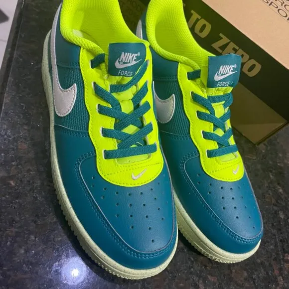 NIKE FORCÉ 1 CRÁTER BRIGHT SPRUCE/PHANTON SIZE 3Y