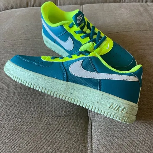 NIKE FORCÉ 1 CRÁTER BRIGHT SPRUCE/PHANTON SIZE 3Y