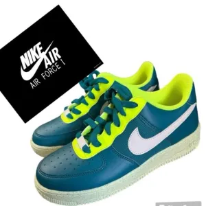 NIKE FORCÉ 1 CRÁTER BRIGHT SPRUCE/PHANTON SIZE 3Y
