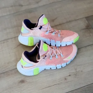 Nike Free Metcon 4 Arctic Orange Women's Size 10