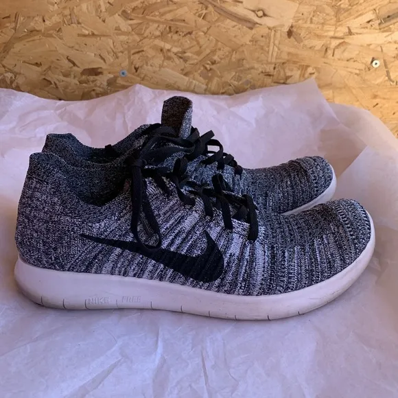 Nike Free RN Flyknit Black and White Running Shoes Black Gray Oreo Size 9.5