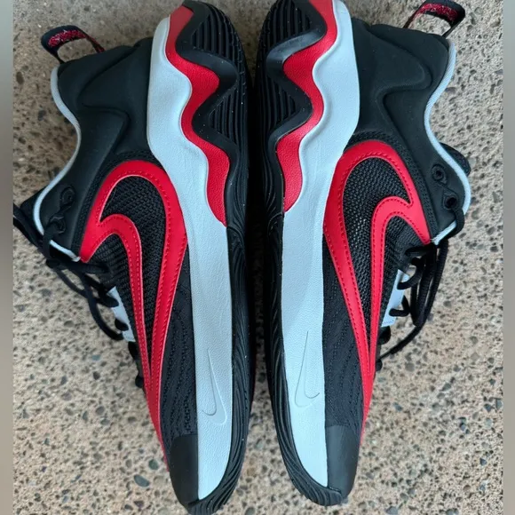 NIKE Giannis Immortality 3 Basketball NEW Men’s Shoes Size 10.5