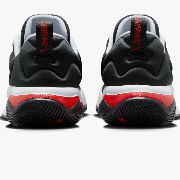 NIKE Giannis Immortality 3 Basketball NEW Men’s Shoes Size 10.5