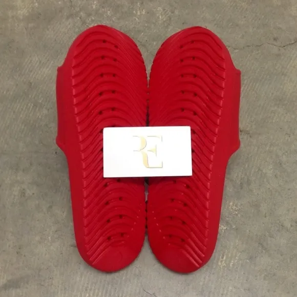 NIKE KAWA SHOWER SANDALSSWOOSH REDS WHITES WATER RUBBERS