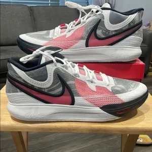 Nike Kyrie 8 size 18 New without box