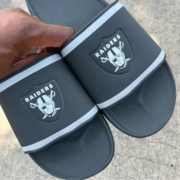 NIKE OFFCOURT SLIDE RAIDERS NFL LAS VEGAS OAKLAND BLACK