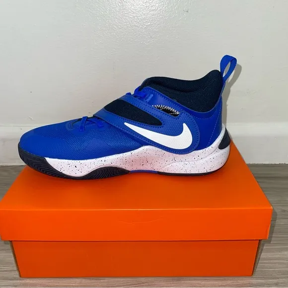 Nike Team Hustle D 11 BlueBig Kids' Basketball Shoes