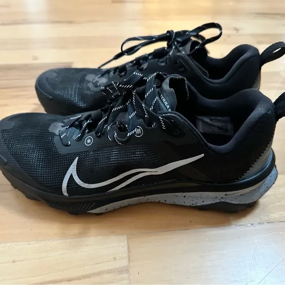 Nike Terra Kiger 9 Men's Black Running Shoes