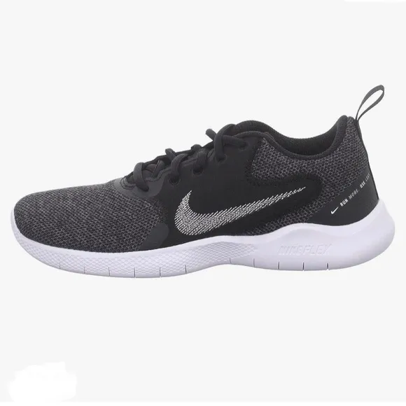 Nike women’s stroke running shoes Black White Dk Smoke Grey Iron Grey size 9.5