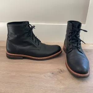 Nisolo all weather Andres black lace up boots - size 11